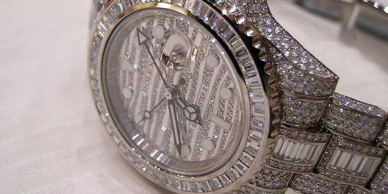 کریستیانو رونالدو صاحب گرانترین ساعت رولکس در تاریخ است.